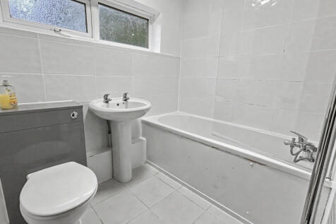 Cyril Child Close, Colchester, Essex photo 5