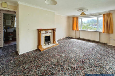 2 Bedroom Detached Bungalow
