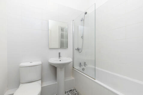 Flat 4, 23 Pittvi...