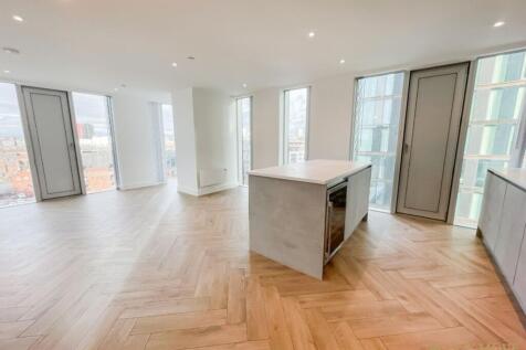 Elizabeth Tower, Manchester, M15 photo 4