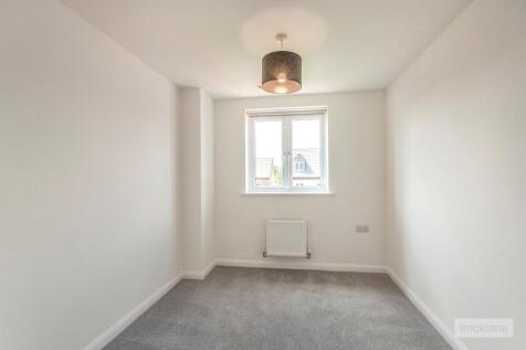Loudham, Harlestone, Northampton, Northamptonshire, NN5 7FU photo 4