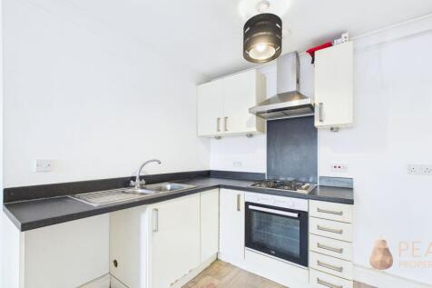 Open Plan Kitchen / Living Room