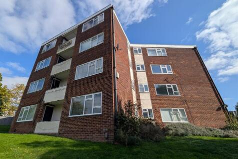 Southampton, SO17 - property photo