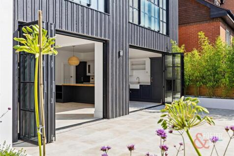 Cromwell Road, 72_046.jpg