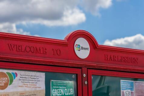 LOCATIONS DD 2462019759.jpg