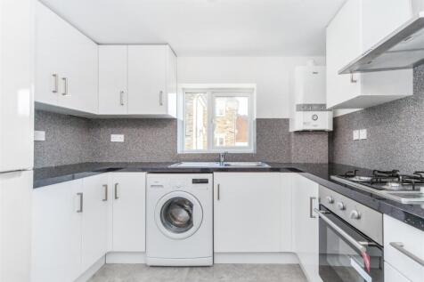 Lettings Shepherds Bush Askew Road- Kitchen.jpg