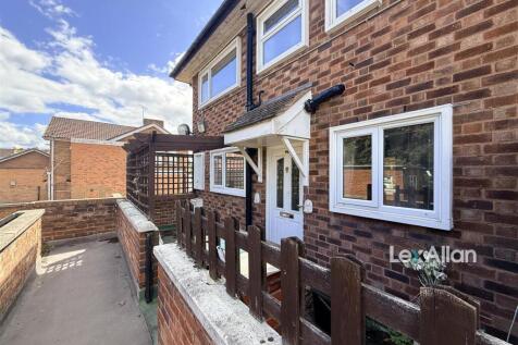 Stourbridge, DY8 - property photo