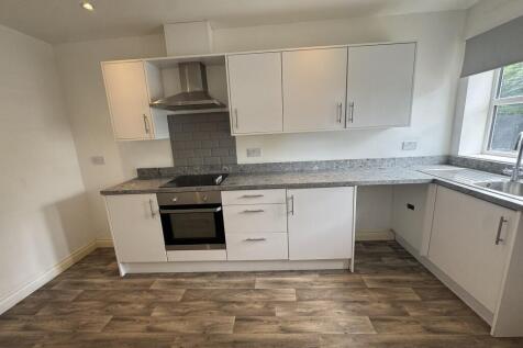 3 Broughton Court photo 4