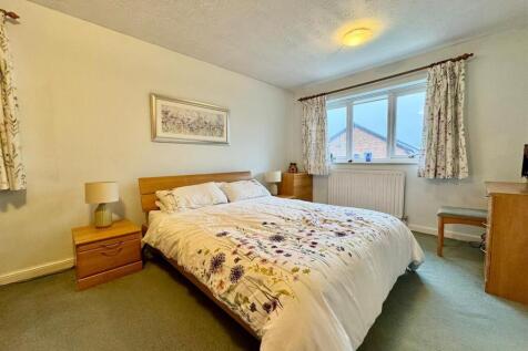 WhatsApp Image 2025-12-23 at 10.19.24 (5).jpeg