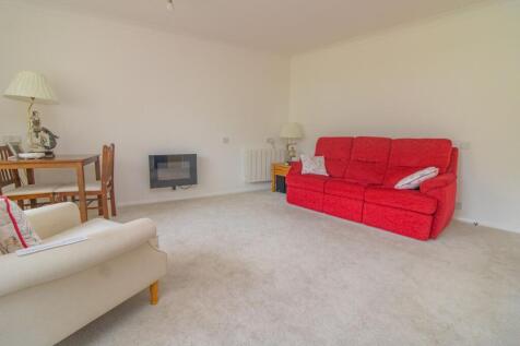 Lounge / Dining Room