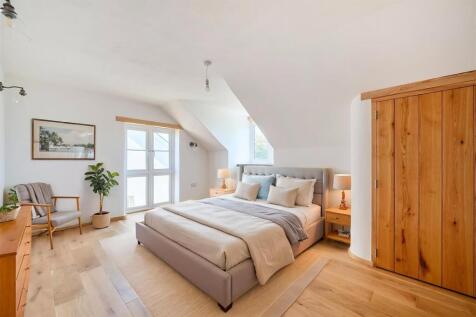 Staged bedroom 1.jpg