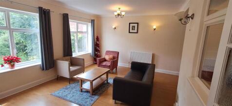 L-shaped Living Room: