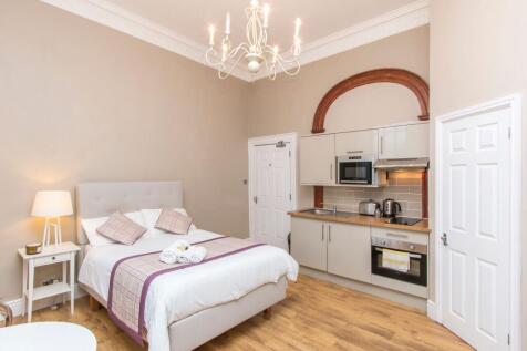 Bright, stylish bedroom with a comfy double bed...
