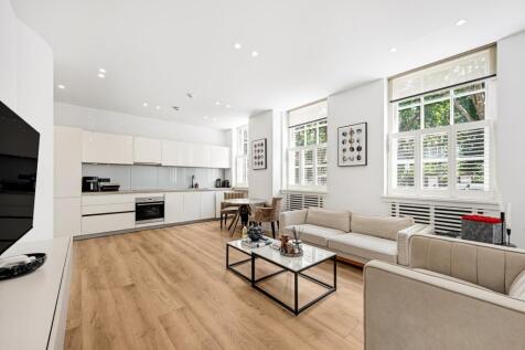 Reception/Kitchen