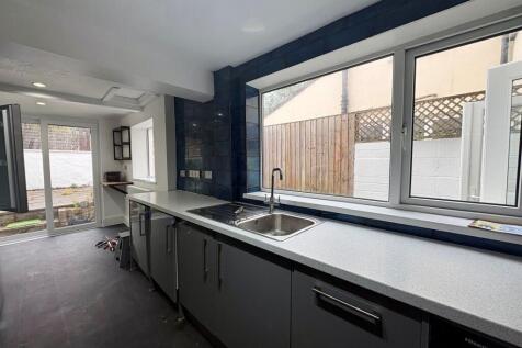 Prospect Avenue, Kingswood, Bristol photo 5