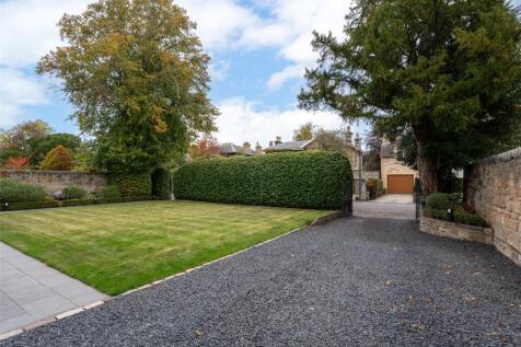 5 bed, 4 bath Detached in Edinburgh - Photo 44