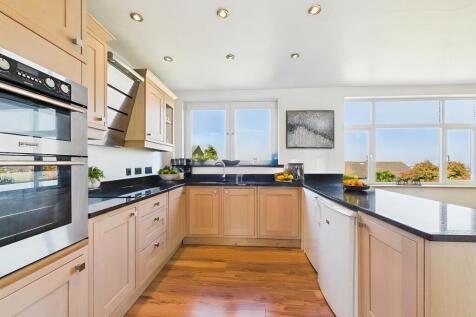 CAM02664G0-PR0099-STILL001 - Kitchen - Modern - 26