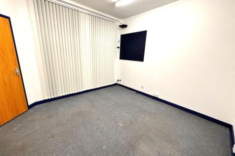 WhatsApp Image 2025-04-14 at 10.22.47_ef485e49.jpg