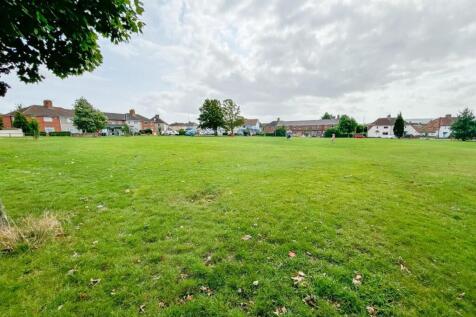 Nearby Redcatch Park and Community Garden