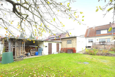 Garten mit Blick auf Nebengelass