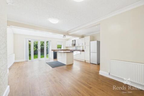 Glendale Avenue, Burnage, Manchester, M19 photo 4