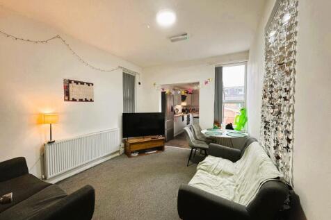 Harlaxton Drive, Nottingham, Nottinghamshire, NG7 photo 5