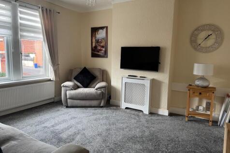 12a Sherwood Road, Worksop photo 3