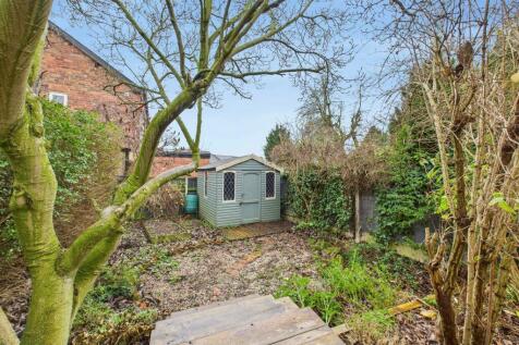 Rear Garden (Bottom Tier)