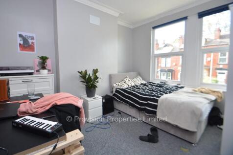 Cliff Mount, Woodhouse, Leeds, LS6 photo 5