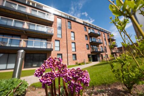 1-bed flat on Princeton Place, Liverpool, Merseyside, L8, £855/mo