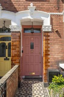 Sylvan Road, E17