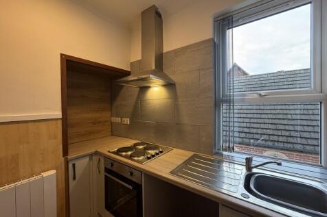 Albert Road, New Whittington  photo 3