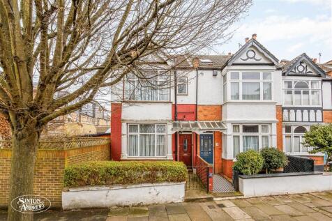 London, W7 - property photo