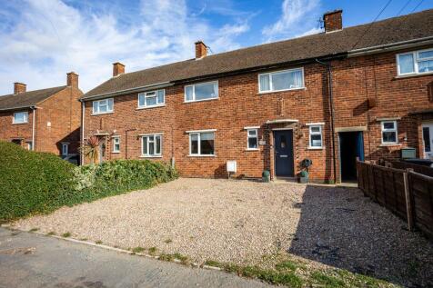 Done-3 - 3 bedroom terraced (house) at Castle Ro