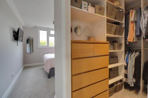 16 SAXON CLOSE .2-16.jpg