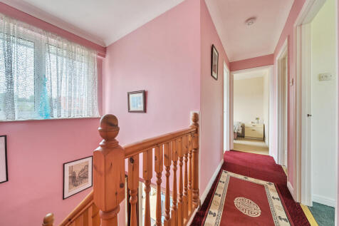 1311606-9-684c439...