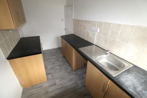 FITTED KITCHEN
