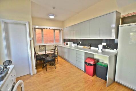 kitchen other side_lge
