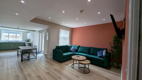 6-bed house on 6 Bed - Langdale Road, Wavertree, L15, £689/mo