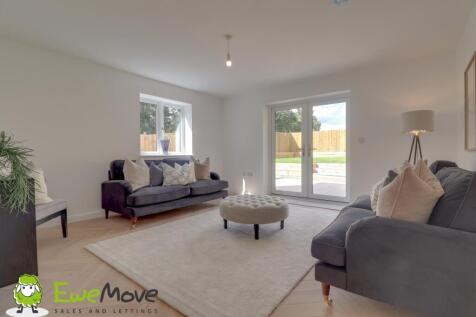 Lounge at Station Road by Ben Brind EweMove Sales 