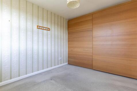 16 Albany Ct (18).jpg