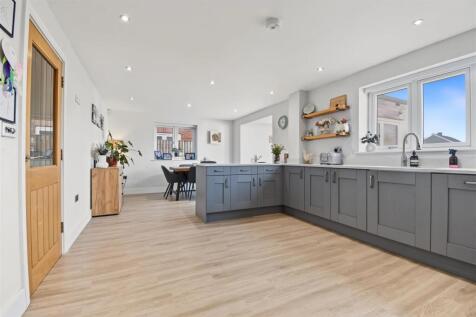 Open Plan Living Kitchen Dining