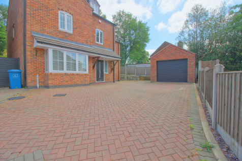 View of Property at Front1