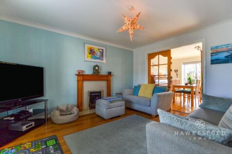 The Street, Bapchild - Lounge