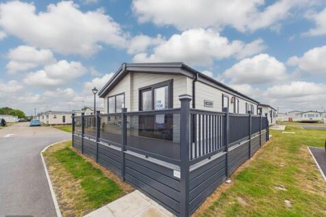 Willerby Horsham exterior with grey wraparound dec
