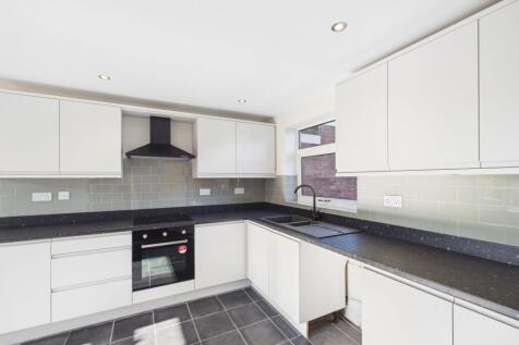Greenacre Road, Worksop, S81 photo 3