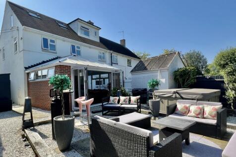 Ringwood, BH24 - property photo