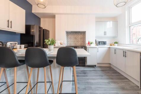 Wetherby Grove (Room 3), Burley, Leeds photo 5