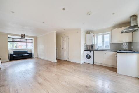 Kitchen Lounge.jpg