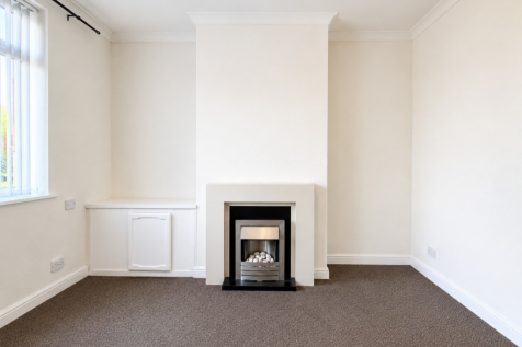 Warrington Road, Widnes, Cheshire, WA8 0AT photo 3